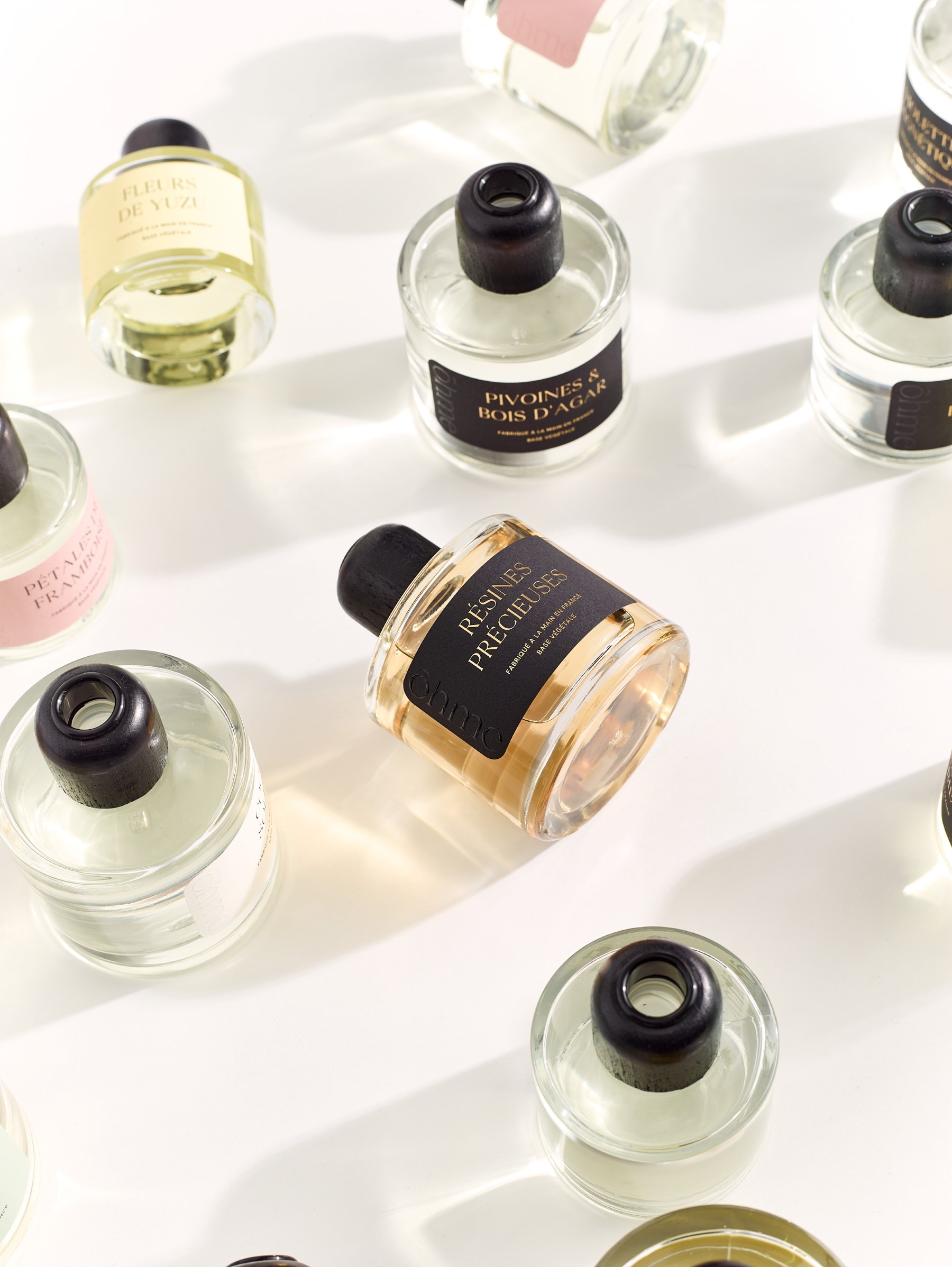 Compositions créatives pour ōhme : construire l'univers visuel d'une marque de parfums d'intérieur